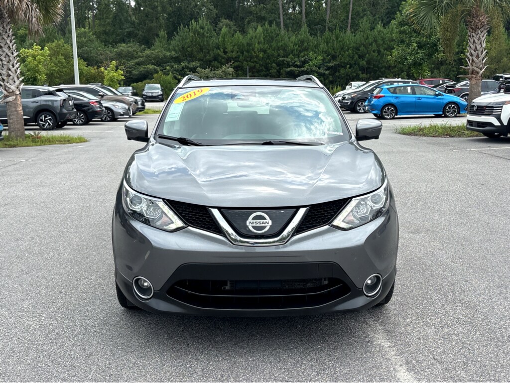 2019 Nissan Rogue Sport SL photo 2