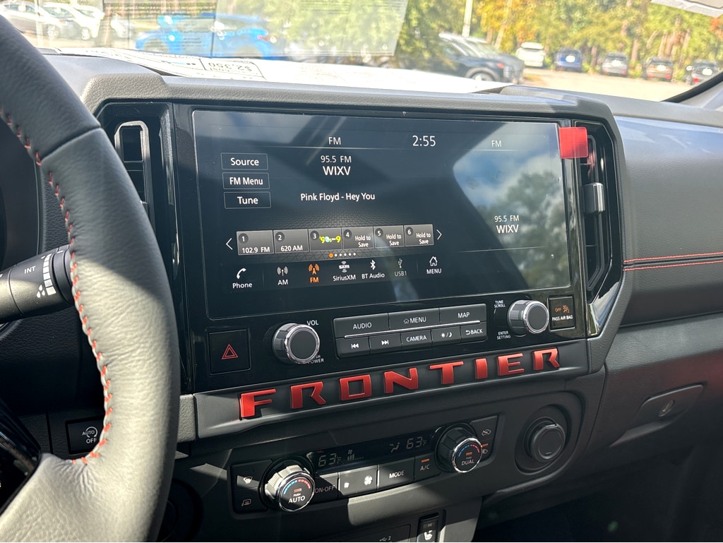 2026 Nissan Frontier 9