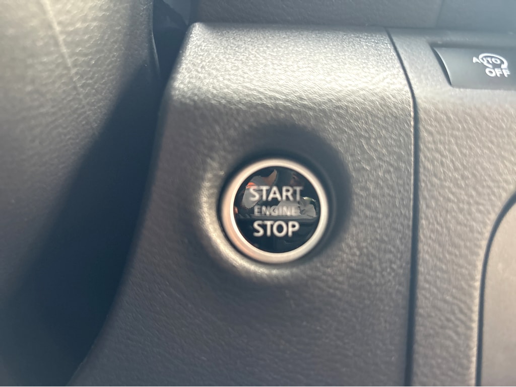 2025 Nissan Frontier PRO-4X - Photo 5