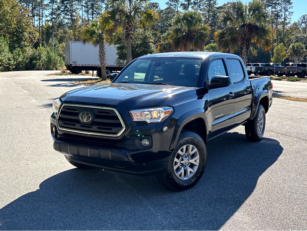 Used 2018 Toyota Tacoma Truck Double Cab