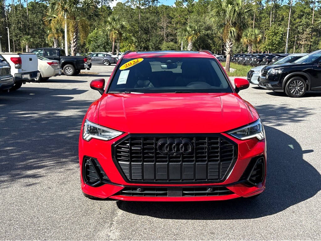 2022 Audi Q3 S line Premium Plus photo 2