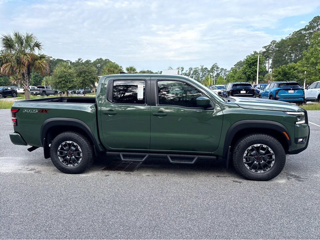 2026 Nissan Frontier 31