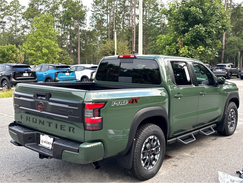 2026 Nissan Frontier 30