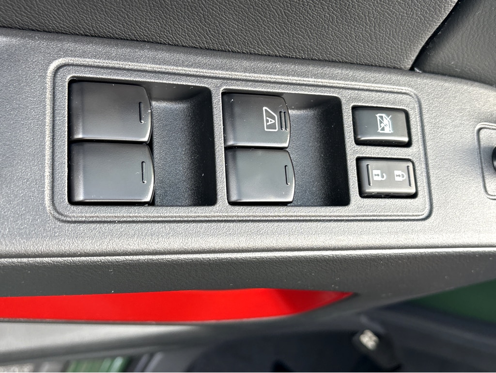 2025 Nissan Frontier PRO-4X - Photo 23
