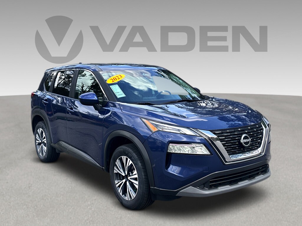 Used 2023 Nissan Rogue SV SUV
