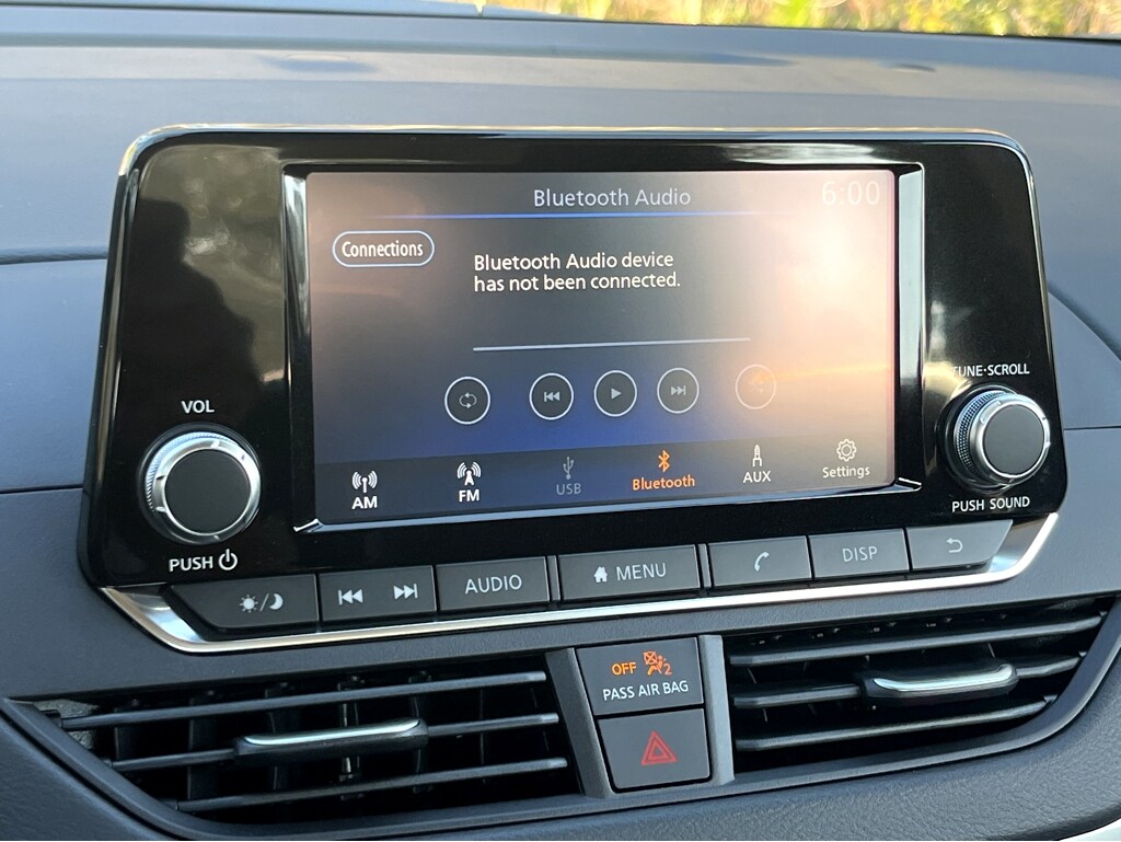 2024 Nissan Altima 2.5 S photo 3