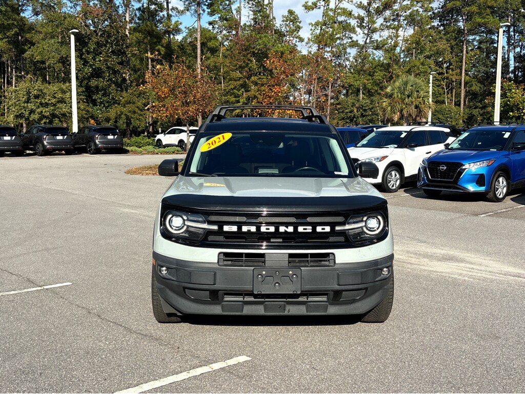 2021 Ford Bronco Sport Outer Banks photo 2