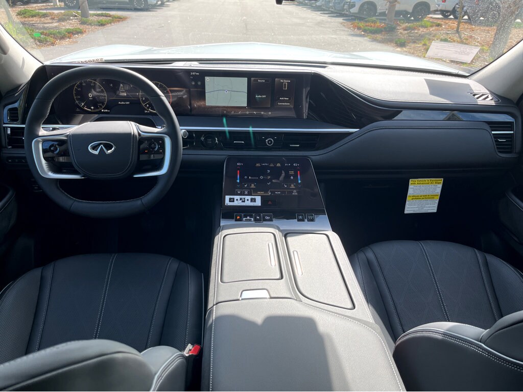 2025 Infiniti QX80 Sensory photo 2