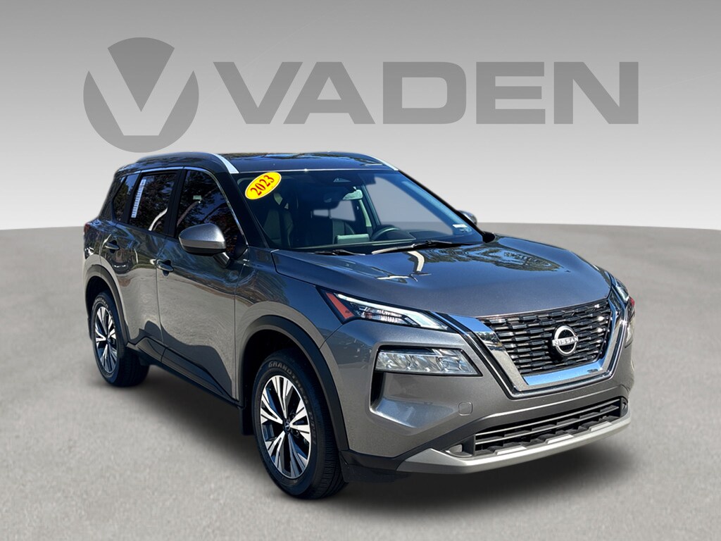 Used 2023 Nissan Rogue SV SUV