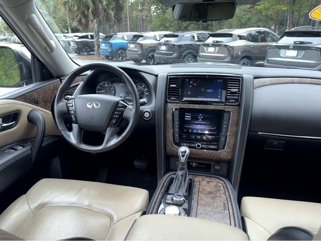 2021 Infiniti QX80 Premium Select photo 3