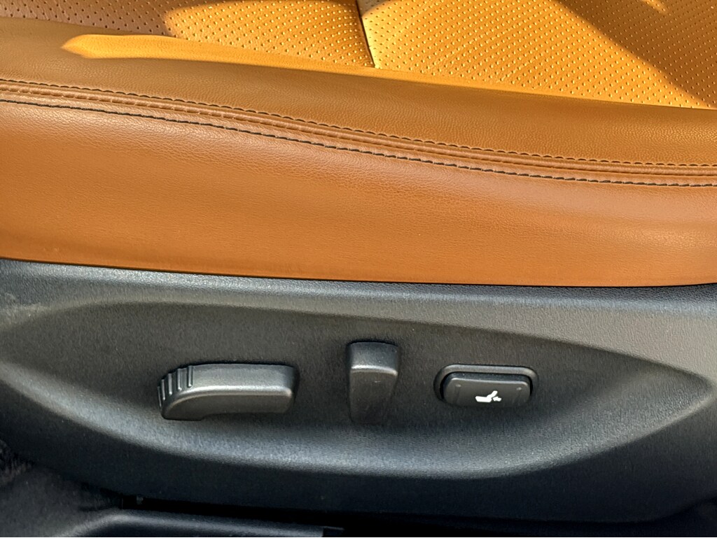 2023 INFINITI Q50 21
