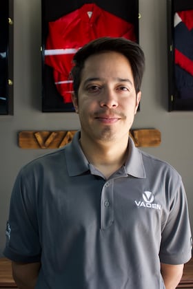Staff member Briam Perez from ID_d47db5cbb142