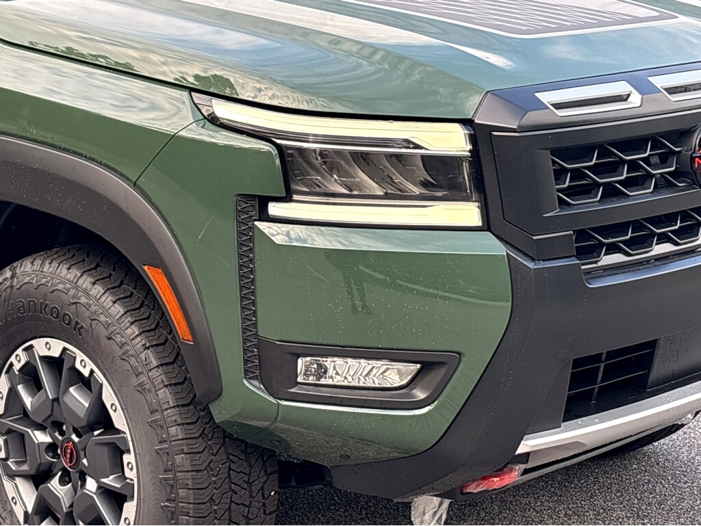 2025 Nissan Frontier PRO-4X - Photo 26