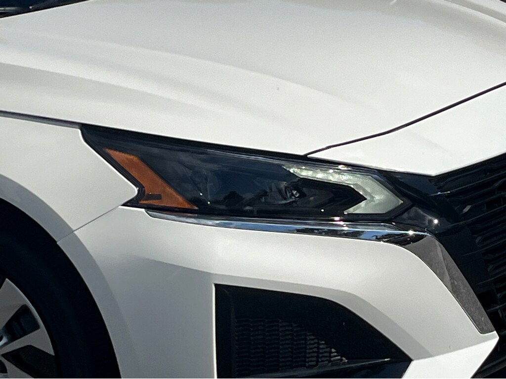2025 Nissan Altima S photo 4