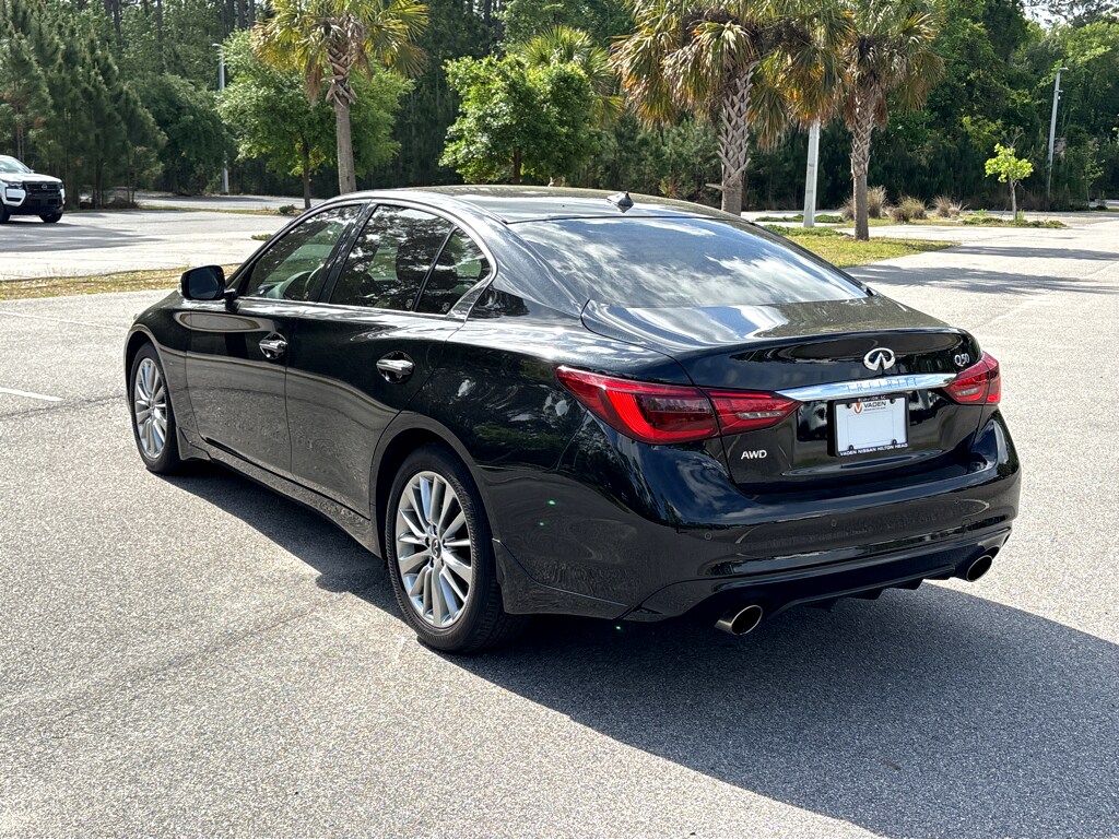 2023 INFINITI Q50 33