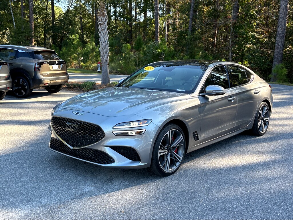 2025 Genesis G70 3.3T Sport Advanced photo 3