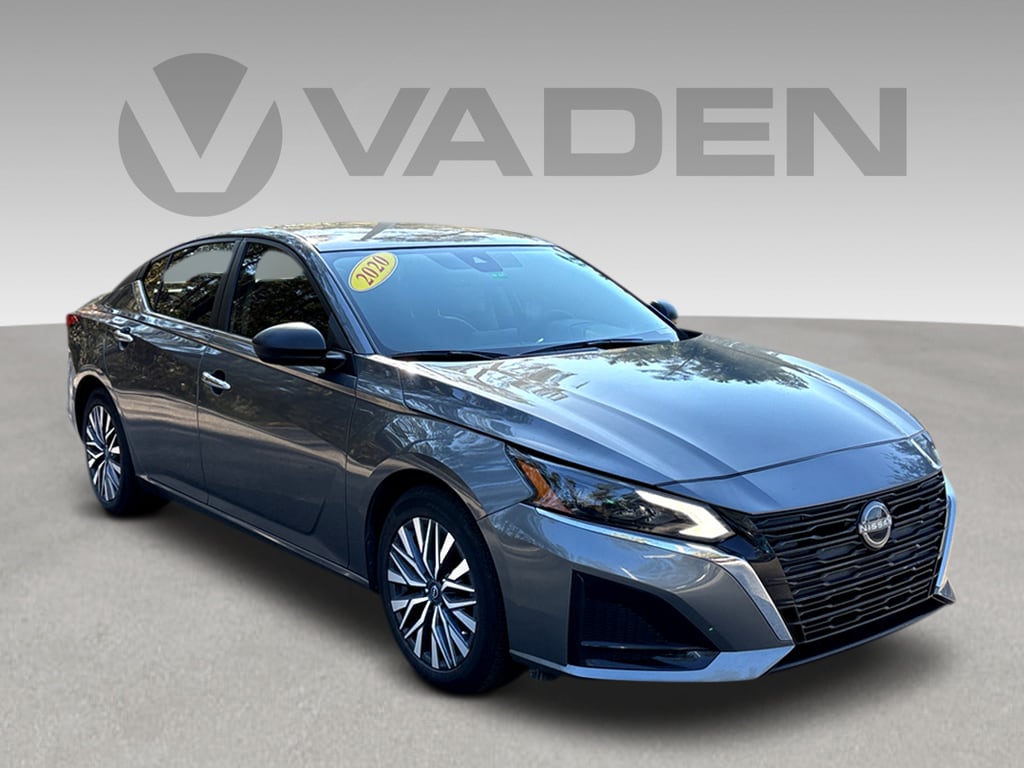 2024 Nissan Altima SV's photo