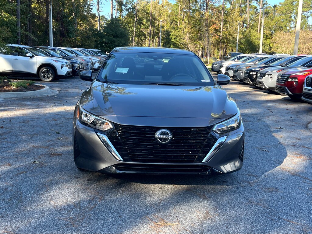 2025 Nissan Sentra SV photo 2