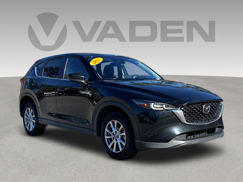 2022 Mazda CX-5 S Preferred package's photo