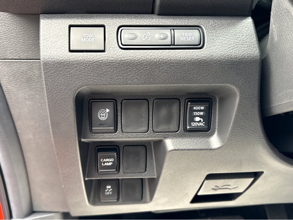 2026 Nissan Frontier 18