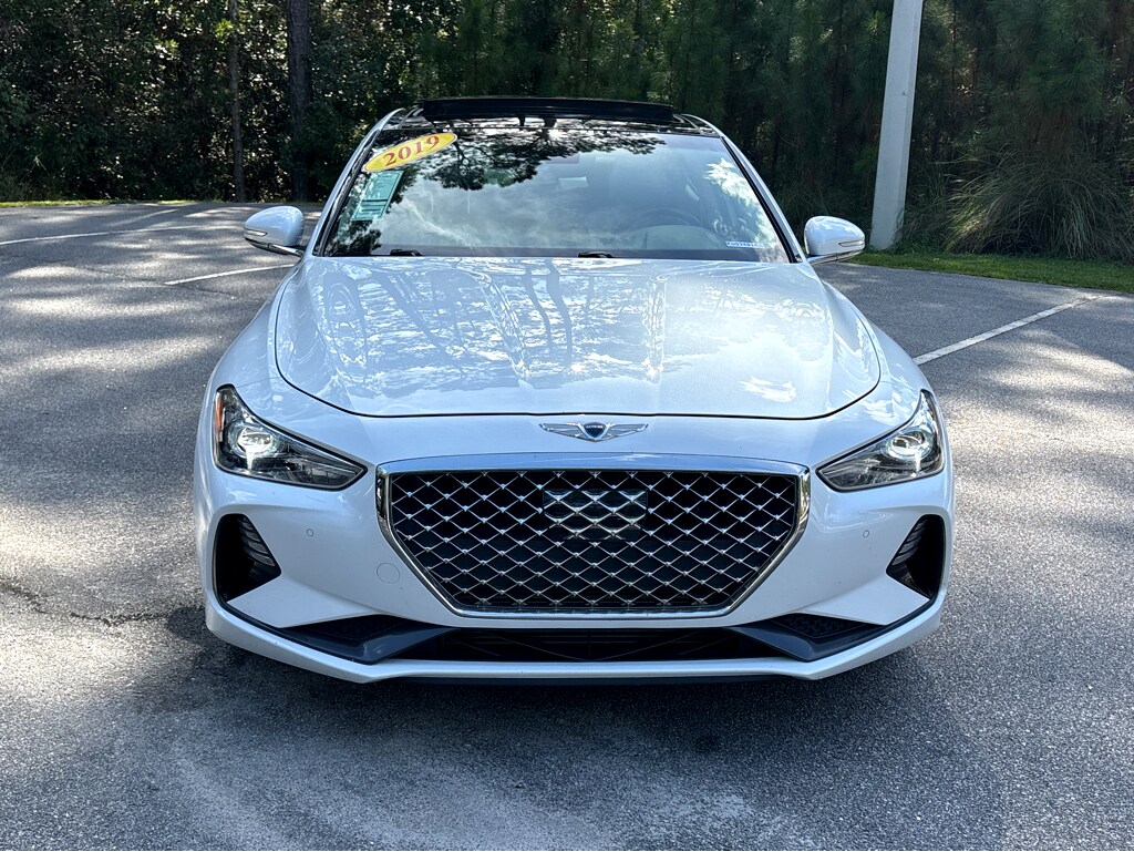 2019 Genesis G70 2.0T Advanced photo 2