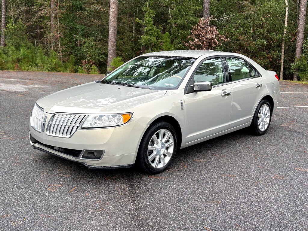 2010 Lincoln MKZ Base photo 3