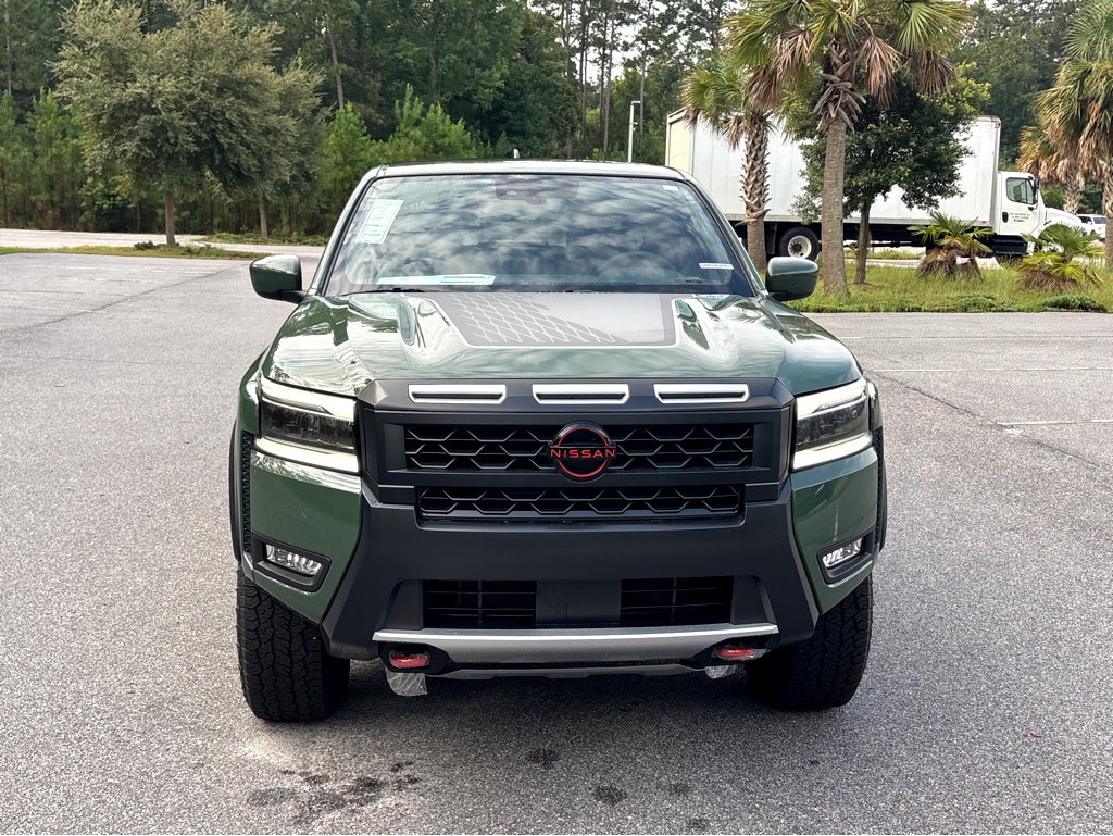 2025 Nissan Frontier PRO-4X - Photo 2