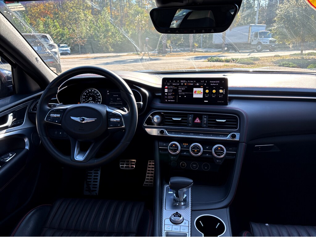 2023 Genesis G70 2.0T photo 4