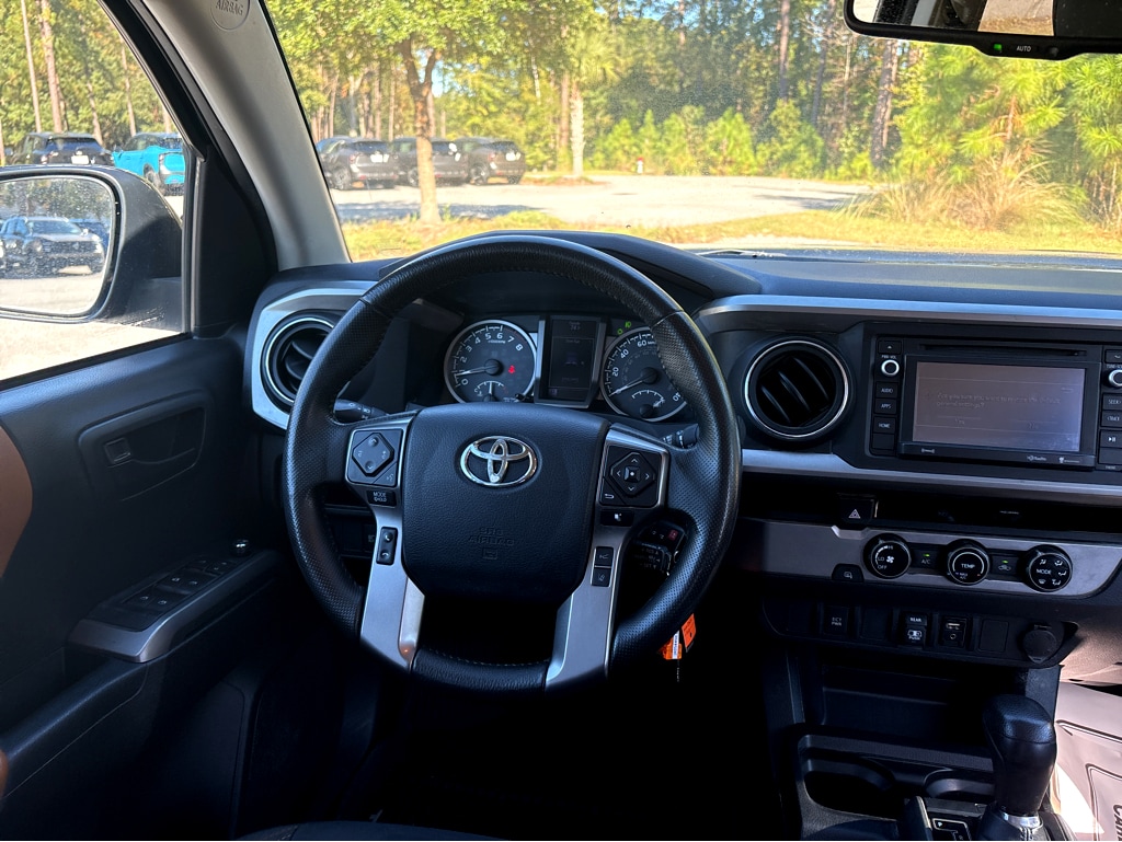 Used 2018 Toyota Tacoma Truck Double Cab