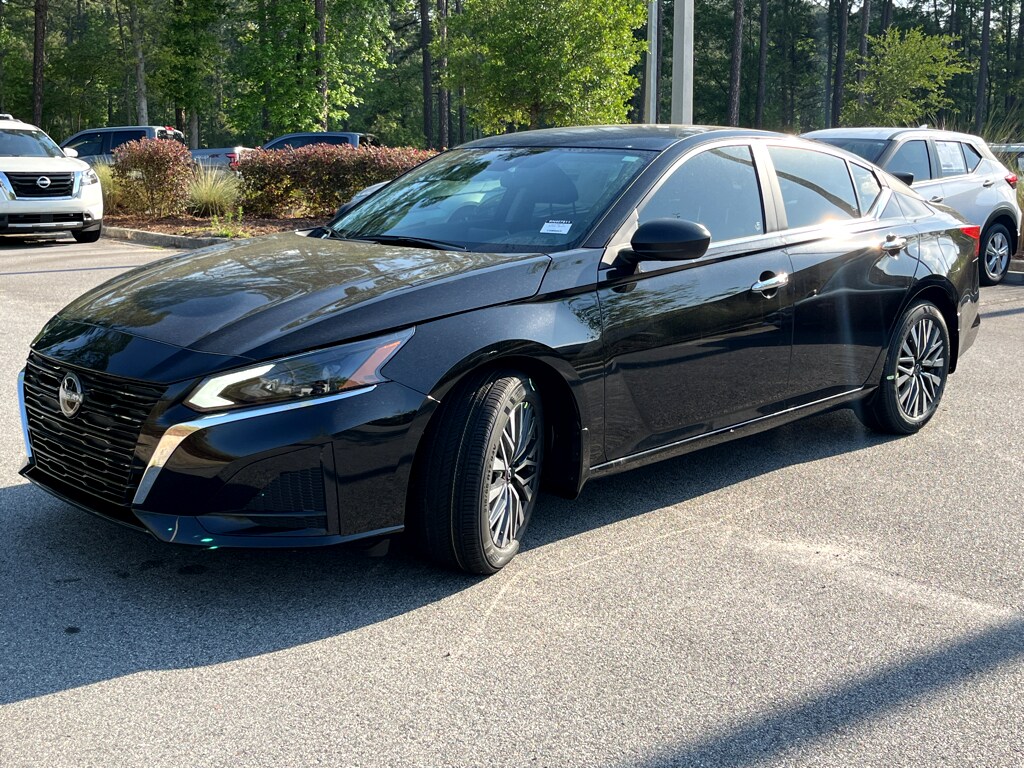 2024 Nissan Altima 2.5 SV photo 3