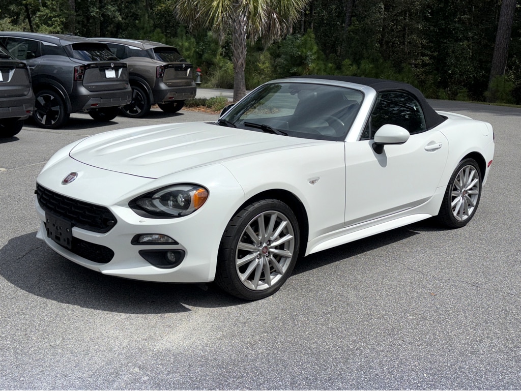 Used 2017 FIAT 124 Spider Lusso Convertible