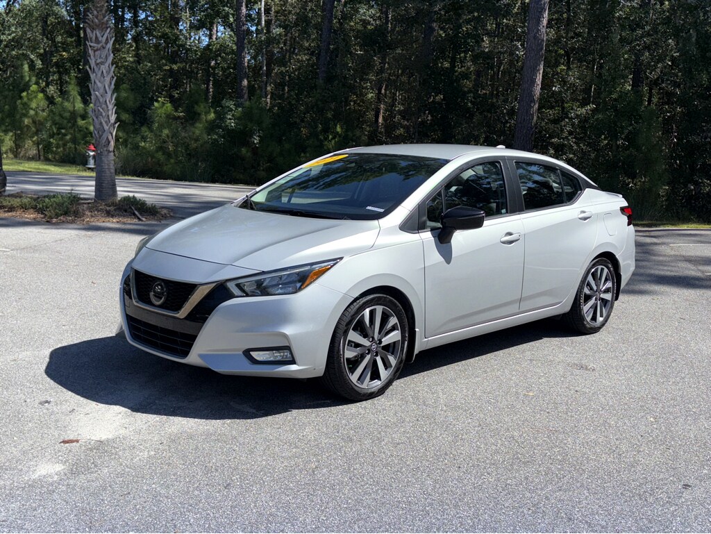 2020 Nissan Versa 1.6 SR photo 3