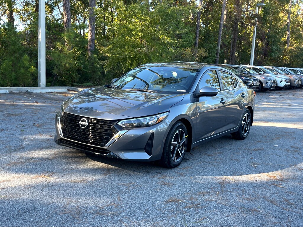 2025 Nissan Sentra SV photo 3