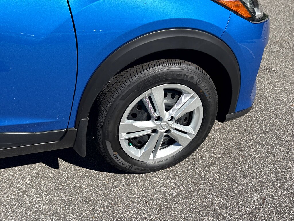 2025 Nissan KICKS PLAY Base - Photo 18
