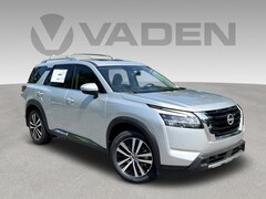 2024 Nissan Pathfinder Platinum SUV