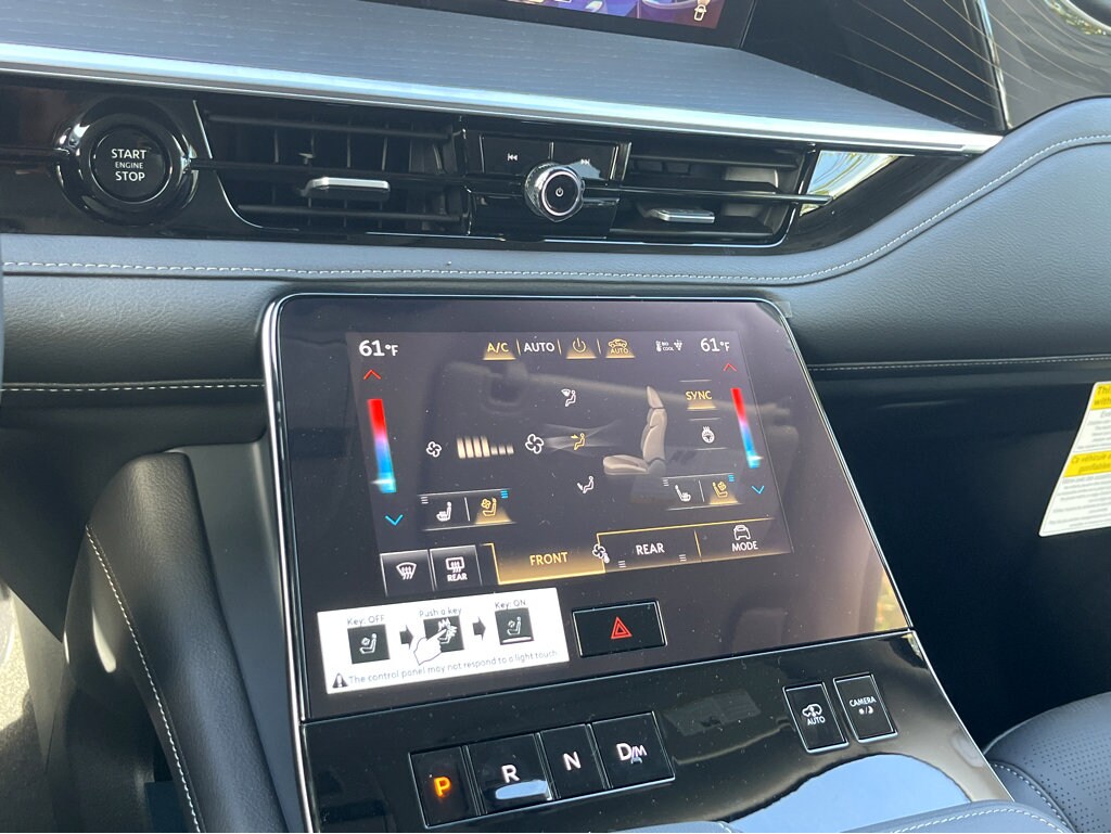 2025 Infiniti QX80 Sensory photo 3