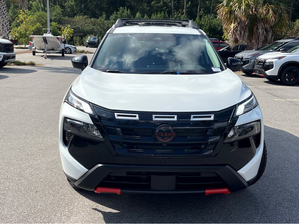 2025 Nissan Rogue photo 2