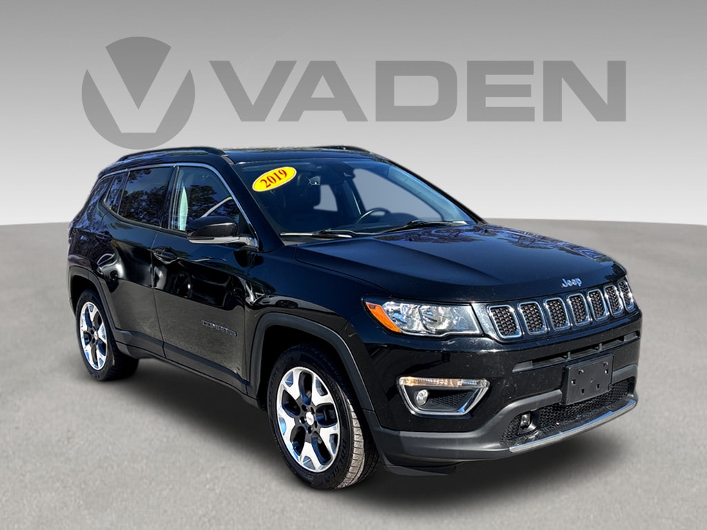 2019 Jeep Compass Limited's photo