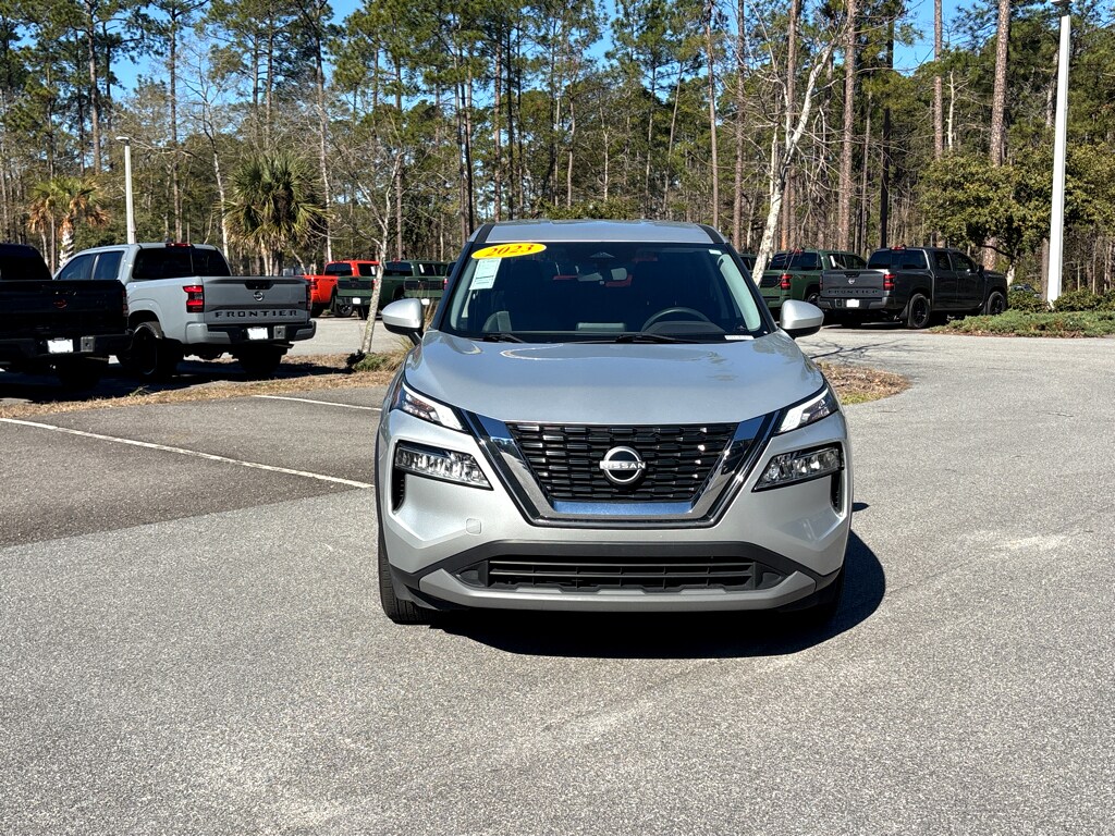 Used 2023 Nissan Rogue SV SUV