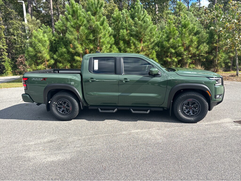 2026 Nissan Frontier 35