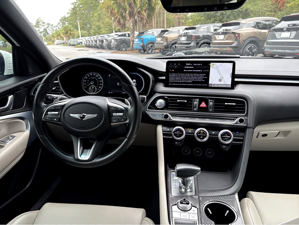 2023 Genesis G70 2.0T photo 4