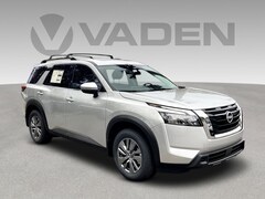 2025 Nissan Pathfinder SV SUV