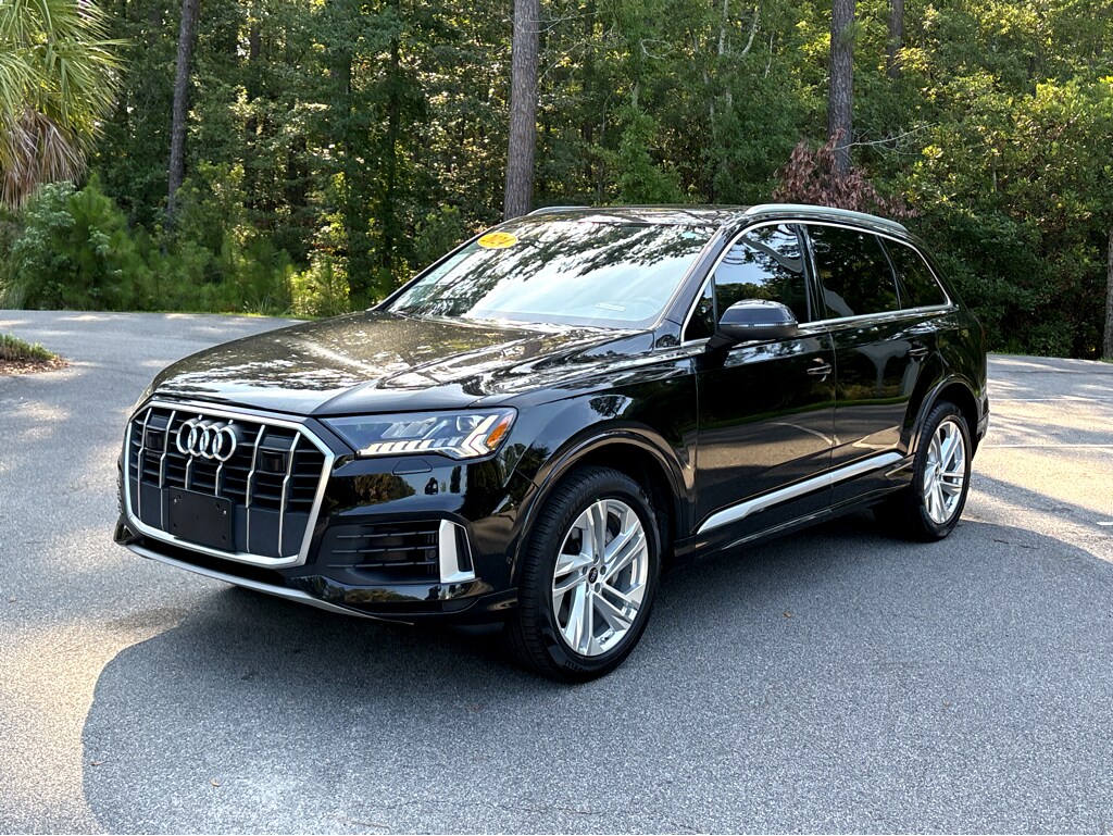 2024 Audi Q7 55 Premium Plus photo 3