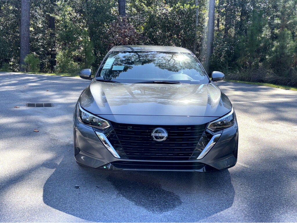 2025 Nissan Sentra SV photo 2