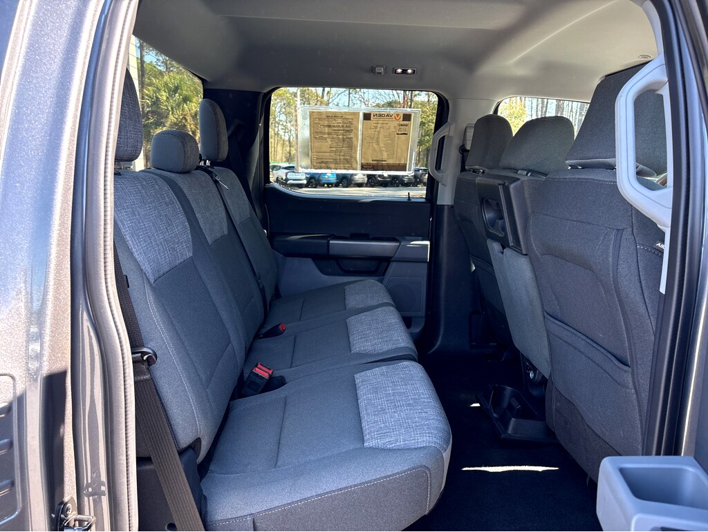 2023 Ford F-150 XLT - Photo 11