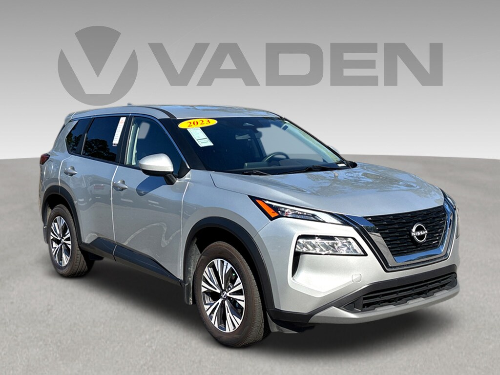 Used 2023 Nissan Rogue SV SUV