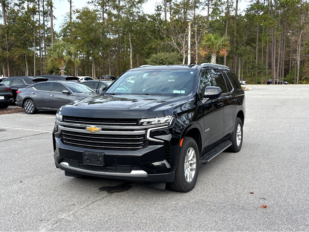 2023 Chevrolet Tahoe LT photo 3