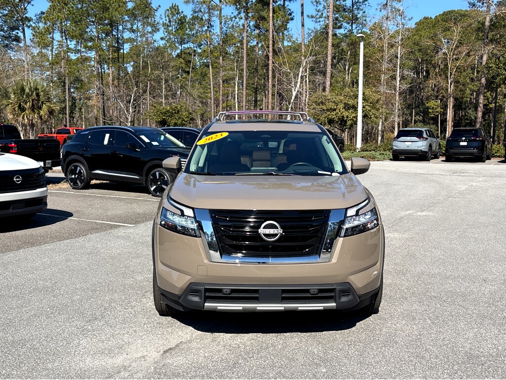 Used 2023 Nissan Pathfinder Platinum SUV