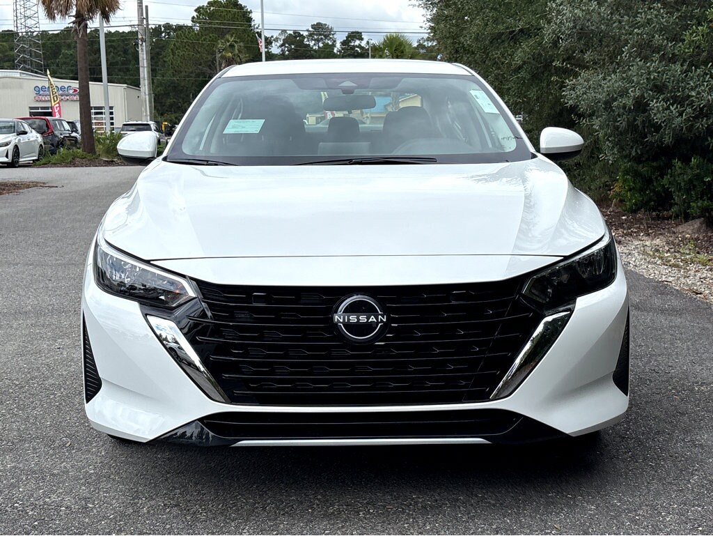 2025 Nissan Sentra SV photo 2