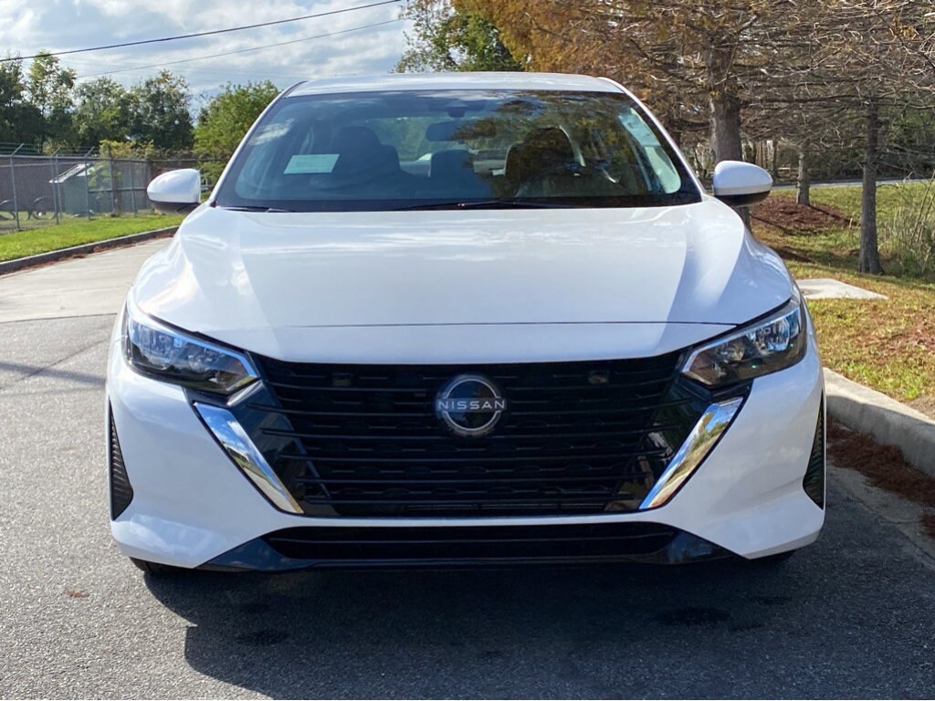 2025 Nissan Sentra S photo 2